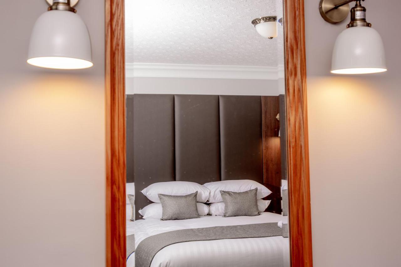 סטוקפורט Bredbury Hall Hotel מראה חיצוני תמונה