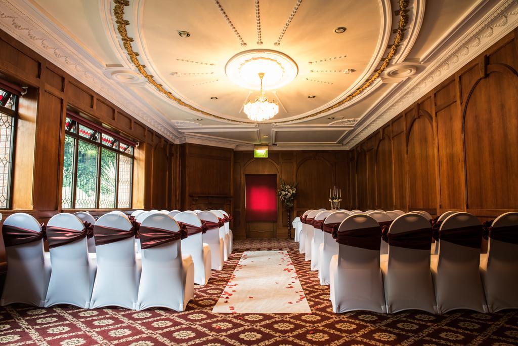 סטוקפורט Bredbury Hall Hotel מראה חיצוני תמונה