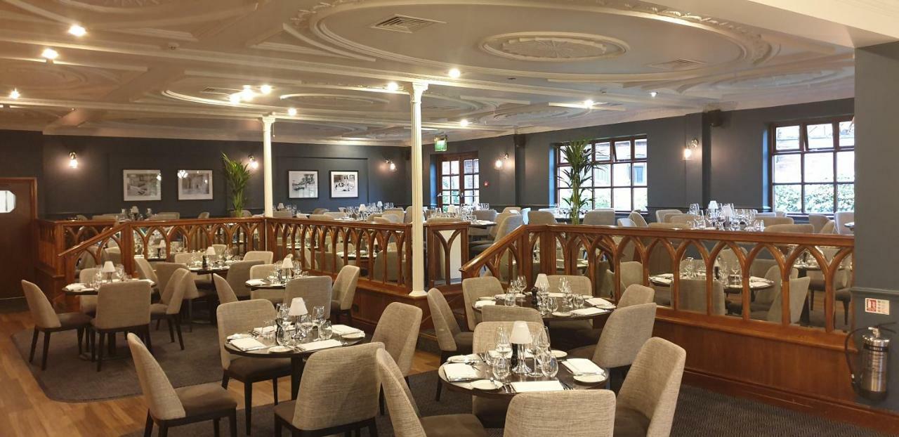 סטוקפורט Bredbury Hall Hotel מראה חיצוני תמונה